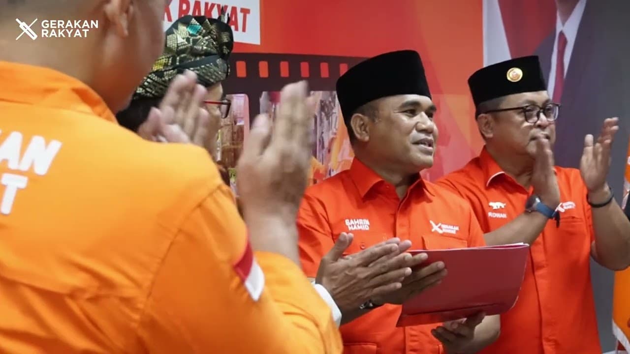 PERDANA! DPW NTB SERAHKAN BERKAS ADMINISTRASI LENGKAP KE DPP GERAKAN RAKYAT